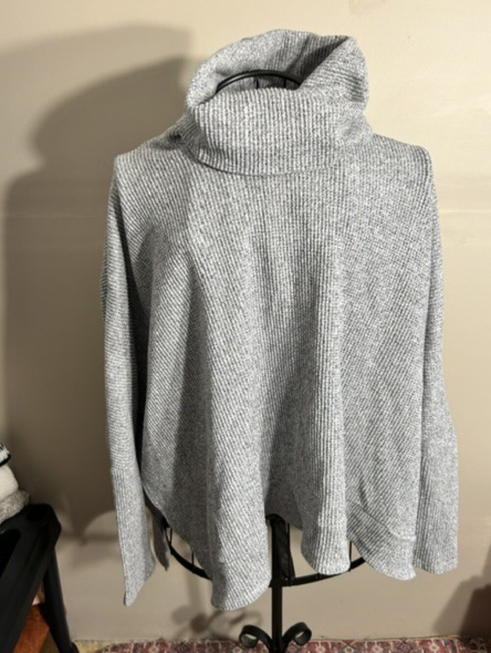 lagenlook long sleeve size small womens gray shirt  loose cowl neck turtle